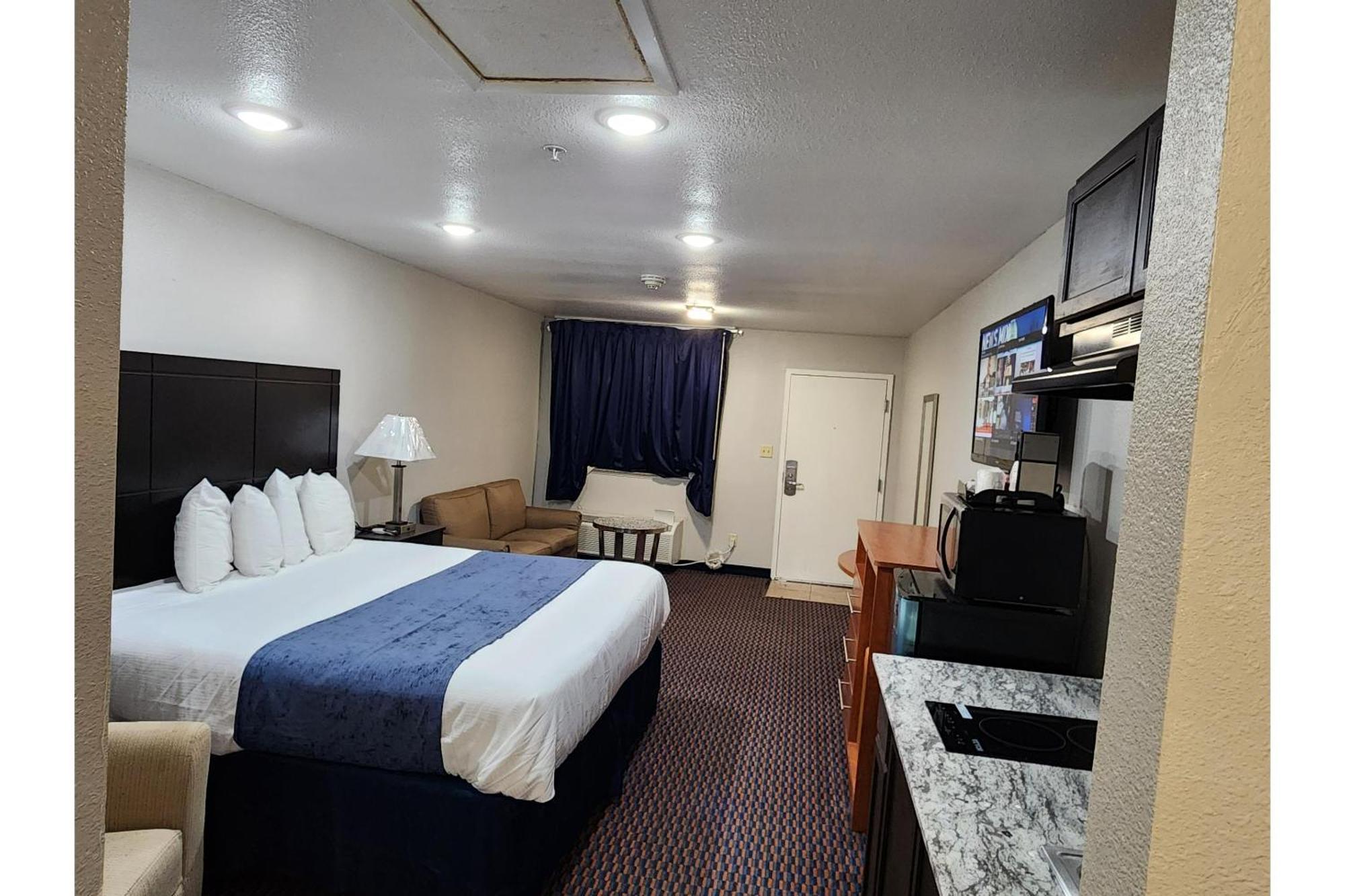 Atria Inn & Suites By Oyo, Jourdanton, Tx Dış mekan fotoğraf